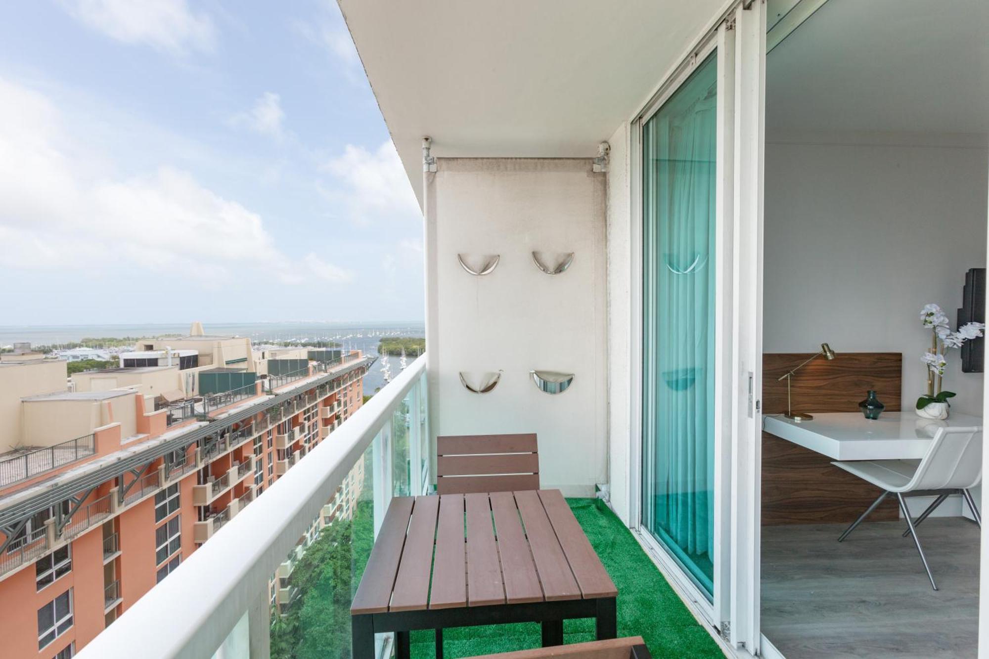 Private Residences At Hotel Arya By Sofla Vacations Miami Exterior photo