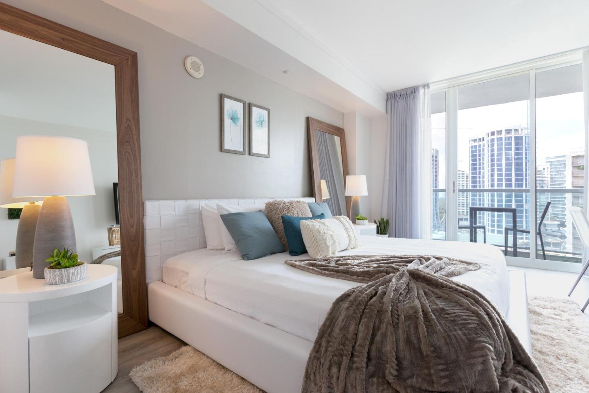Private Residences At Hotel Arya By Sofla Vacations Miami Exterior photo