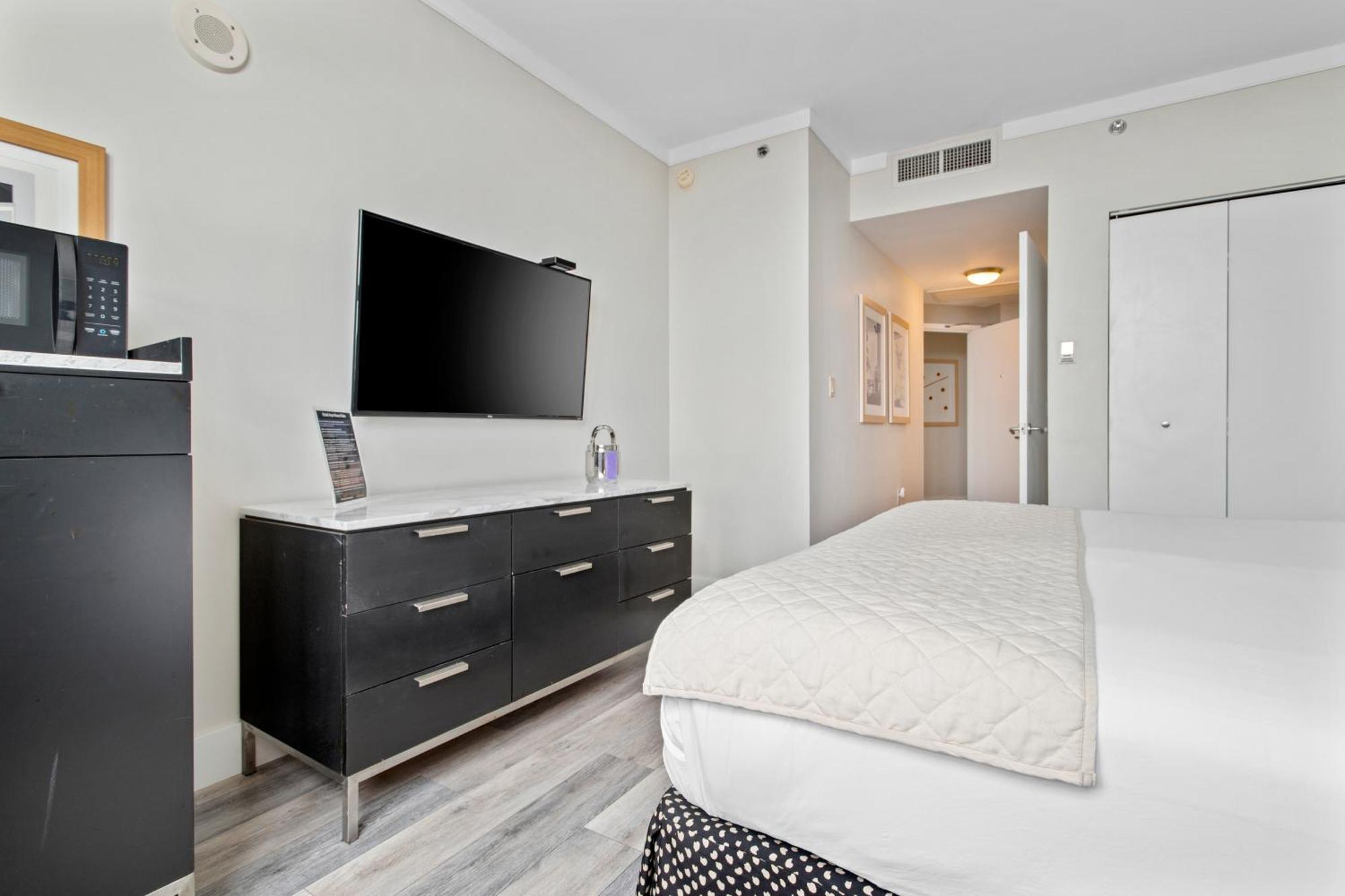 Private Residences At Hotel Arya By Sofla Vacations Miami Exterior photo
